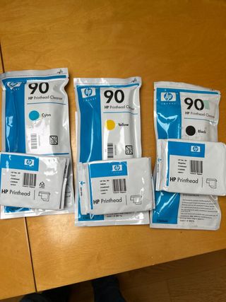 HP 90 Limpiador + Cabezal Cyan, Yellow, Black