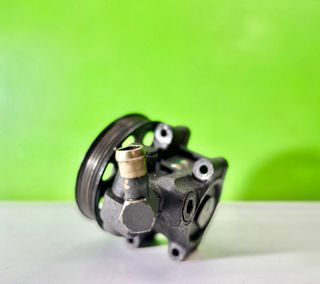 Bomba Dirección Ford Focus I 1.8TDCI