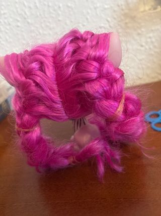 VIP Pets Gatito Princesa con Gafas