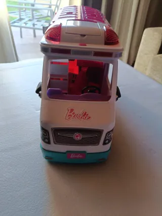 Ambulancia Barbie