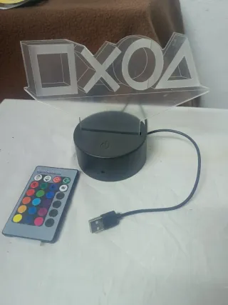 Lámpara LED Playstation con Mando