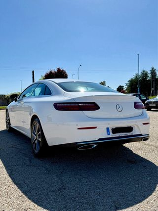 Mercedes-Benz Clase E200 Hibrido Coupé