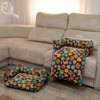 Cama mediana multiusos para mascotas. Badges