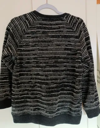 Jersey Pull&Bear rayas gris oscuro