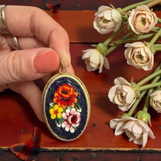 Ciondolo antico micromosaico floreale oro