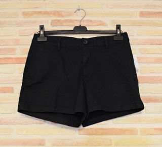 Pantalón de mujer corto, color negro, Talla 42