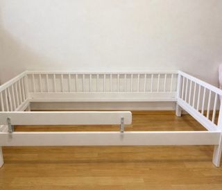 Cama infantil blanca IKEA 70+160cm