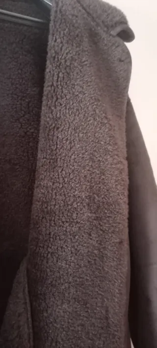 Chaquetón doble faz H&M marrón Talla L