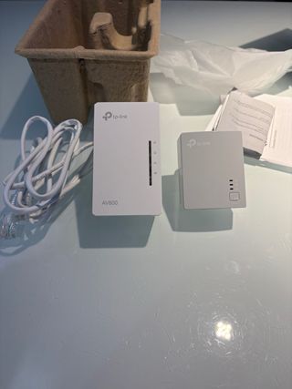 TP-Link AV600 Powerline Wi-Fi Kit TL-WPA4220