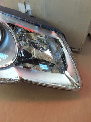 Óptica Volkswagen Passat