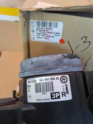 Óptica Volkswagen Passat