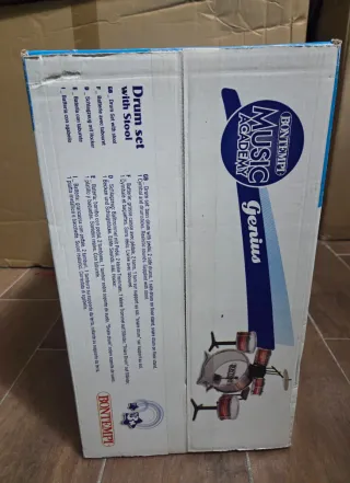 Batería de niños Bontempi 6 piezas + taburete nuev