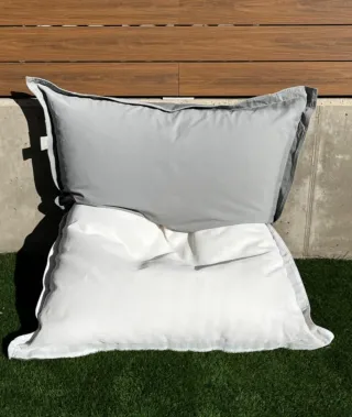 Puf grande para piscina o exterior