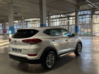 Hyundai Tucson 2016 99.987KM!  (garantia incluida)