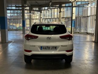 Hyundai Tucson 2016 99.987KM!  (garantia incluida)