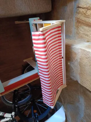 Mercadillo madera con accesorios