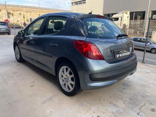 Peugeot 207 Sport 1.6 HDI 90