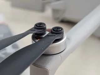 DJI Mini 4 Pro Fly More Combo + RC 2