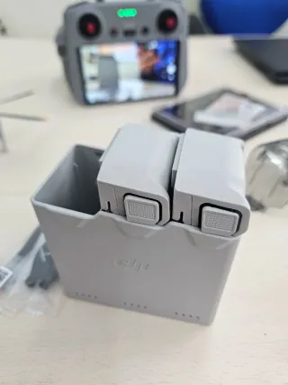 DJI Mini 4 Pro Fly More Combo + RC 2