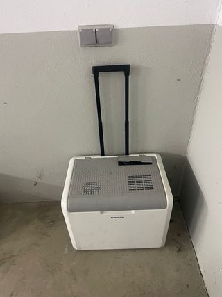 Nevera Eléctrica Norauto 40L 12V/230V