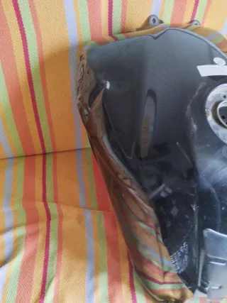Depósito Gasolina Yamaha FZ6