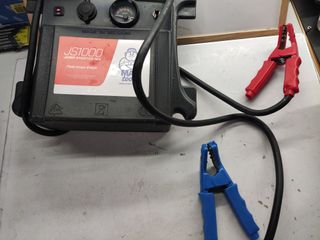 MAXTOOLS JS1000 Arrancador de Emergencia Portátil