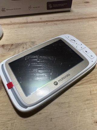 Vigilabebés WiFi Motorola Nursery VM85 Connect