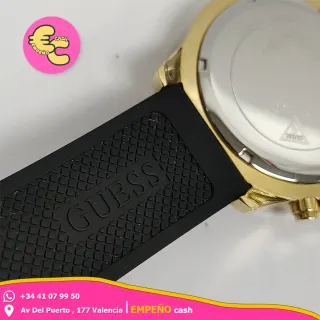 Reloj Guess Dorado y Negro