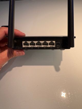 Router Inalámbrico ASUS RT-N12E B