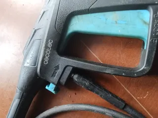 Pistola y manguera hidrolimpiadora Cecotec