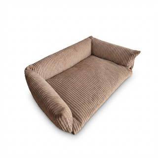 Cama pequeña multiusos mascotas. Colonial Marrón