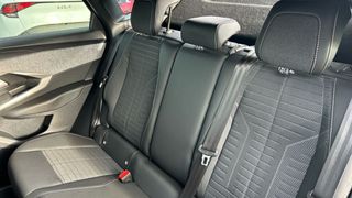 Peugeot 3008 1.2 MHEV HYBRID 100KW ALLURE EDCS6 136 5P