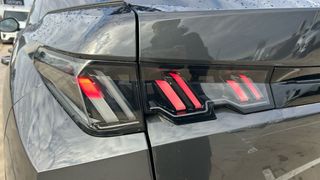 Peugeot 3008 1.2 MHEV HYBRID 100KW ALLURE EDCS6 136 5P