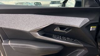 Peugeot 3008 1.2 MHEV HYBRID 100KW ALLURE EDCS6 136 5P