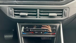 Volkswagen Taigo 1.0 TSI 85KW DSG MAS 115 5P