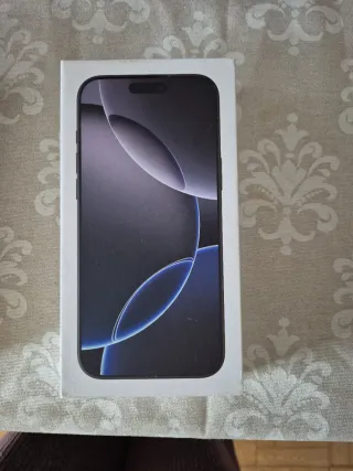Caja vacía iPhone 17P