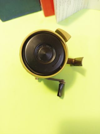 Contact Crack 400 Carrete pesca antiguo