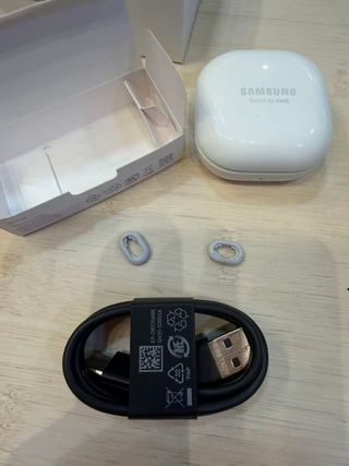 SAMSUNG Galaxy Buds Live Auriculares Inalámbrico
