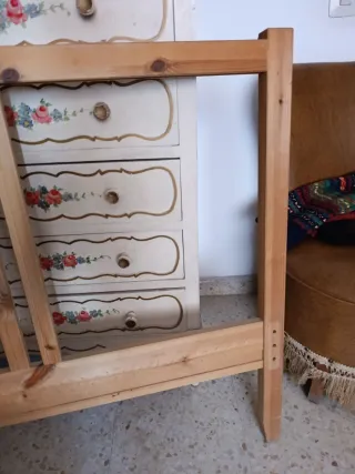 Cabecero de madera para cama de 135 cm.