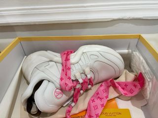 Zapatillas Louis Vuitton Archlight Blancas y Rosas