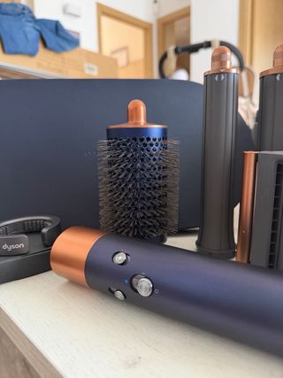 Dyson Airwrap y Plancha Dyson