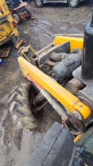 DES02 FERMEC 860 Despiece retro excavadora