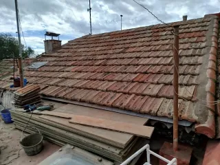 Servicios de tejados, Velux y chimeneas