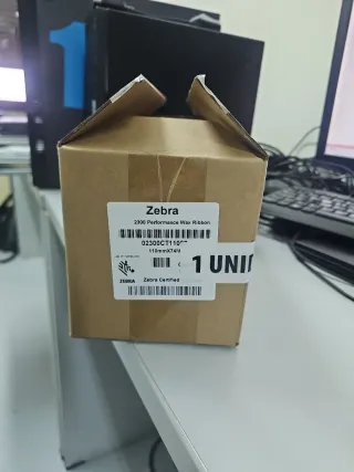 Cartucho Cinta Zebra 110mm x 74mm Cera. Caja 6 und