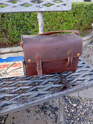 Radio Antigua Blaupunkt plancha y tijeras de pelar