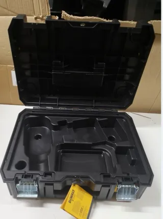 4 maletines dewalt tstak II