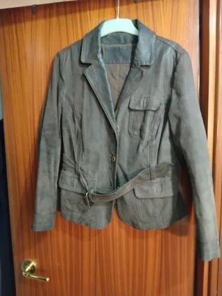 Chaqueta de piel marrón mujer