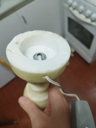 Pie de lámpara de alabastro