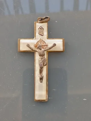 Crucifijo de Comunión INRI