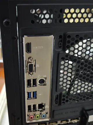 PC Gamer i5 12400 GTX 1660 Super 16GB RAM